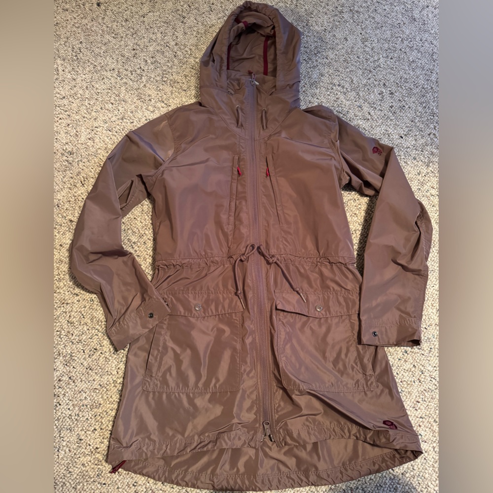 Women’s Lightweight Hooded Jacket